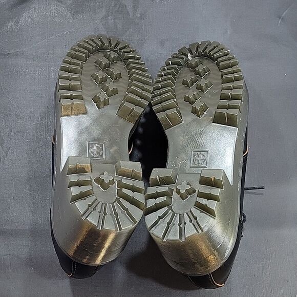 BRAND NEW DR MARTENS LEONA LOW BLACK VINTAGE SMOOTH HEELED SHOES - Picture 13 of 16